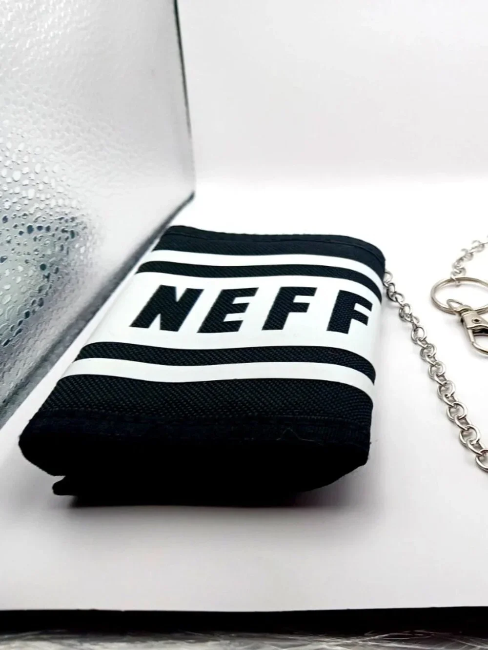 Neff Black + White Nylon Skater Trifold Wallet With Metal Chain